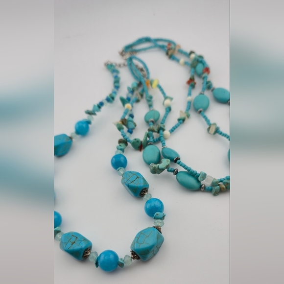 Lot 2 Turquoise Color Beaded Necklaces Multi Strand Southwestern Style Set - Picture 7 of 7